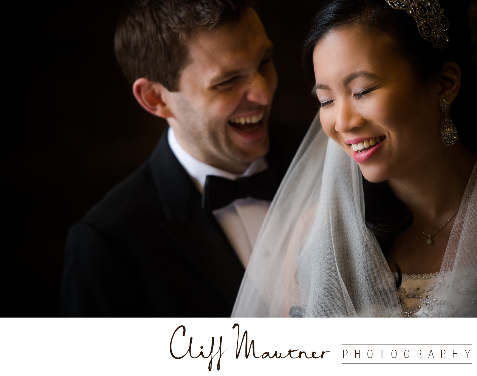 a beautiful bride photo black and white